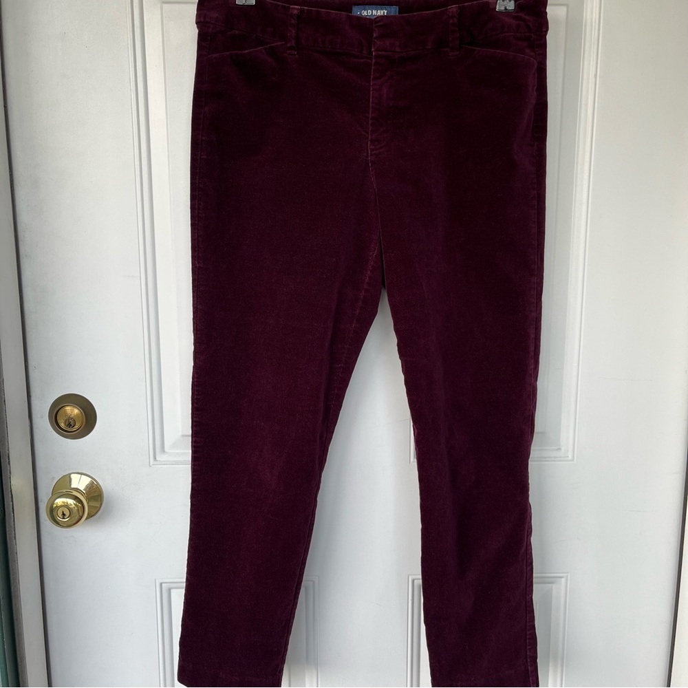 •Old Navy• Burgundy Pixie Mid-Rise Velveteen Pants - Size 10